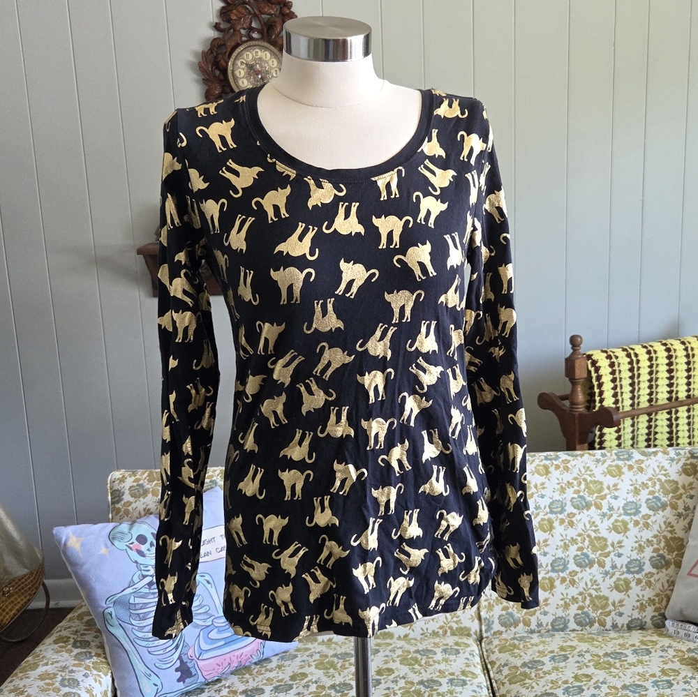 Source Unknown Black and Gold Cat Pattern Blouse